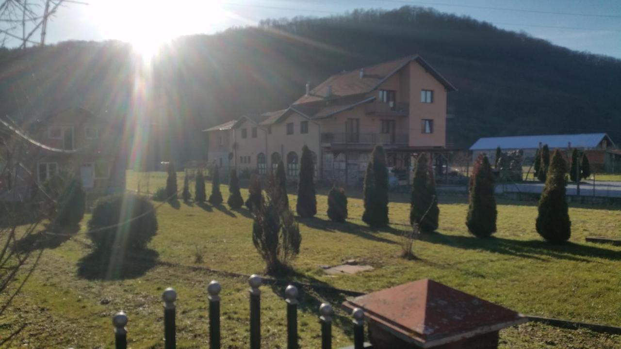 Apartmani Natura Sanski Most Exterior foto